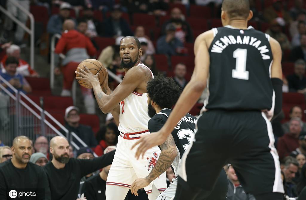 又崩盘了！火箭陷入死循环 杜兰特末节仅4分